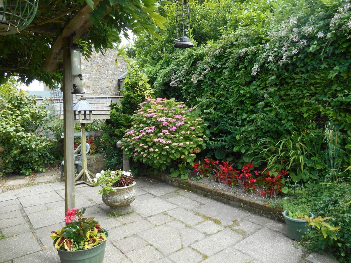 Hayes Barton Shanklin Exterior photo